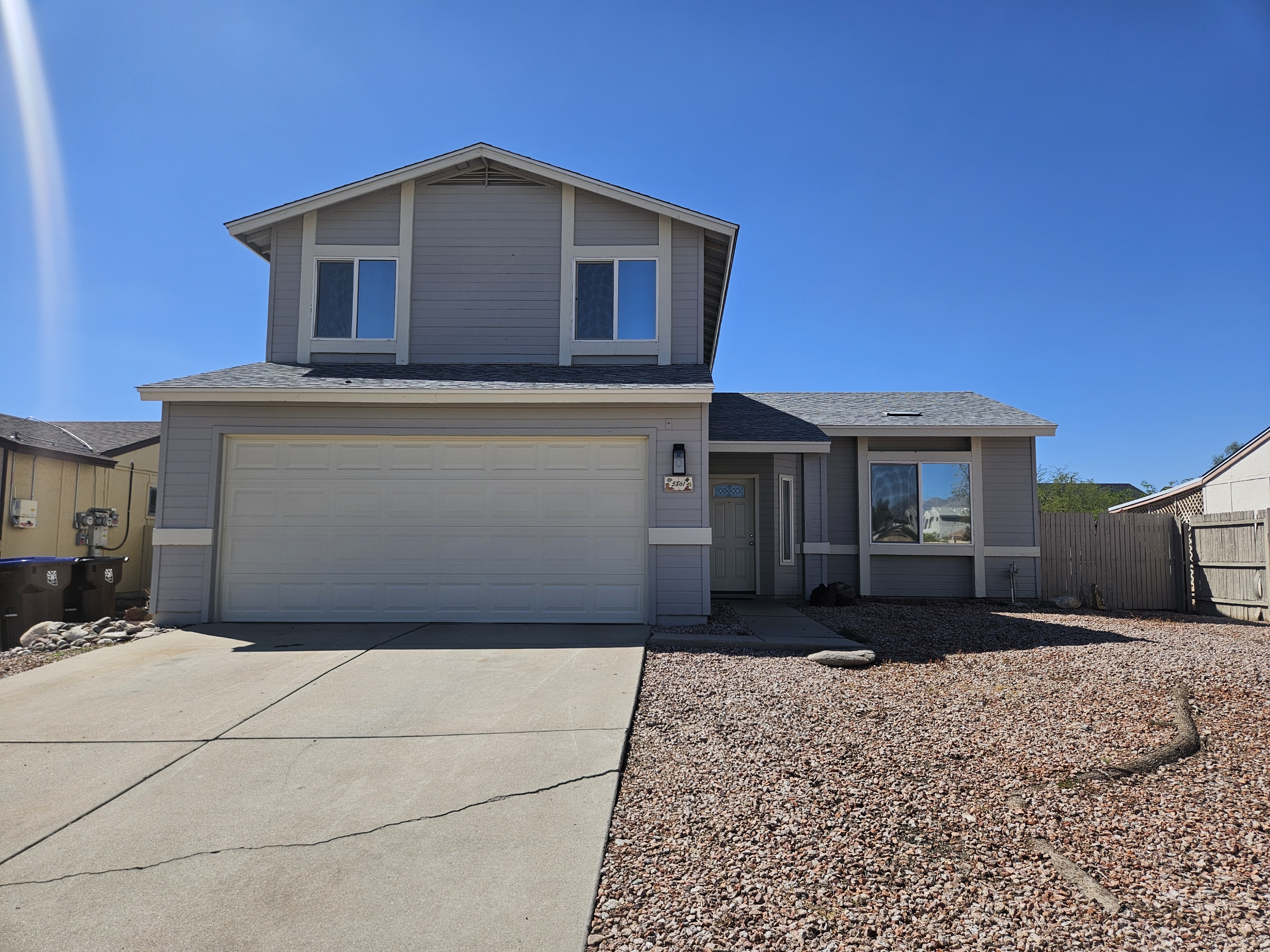 5861 North Moonbrook Road